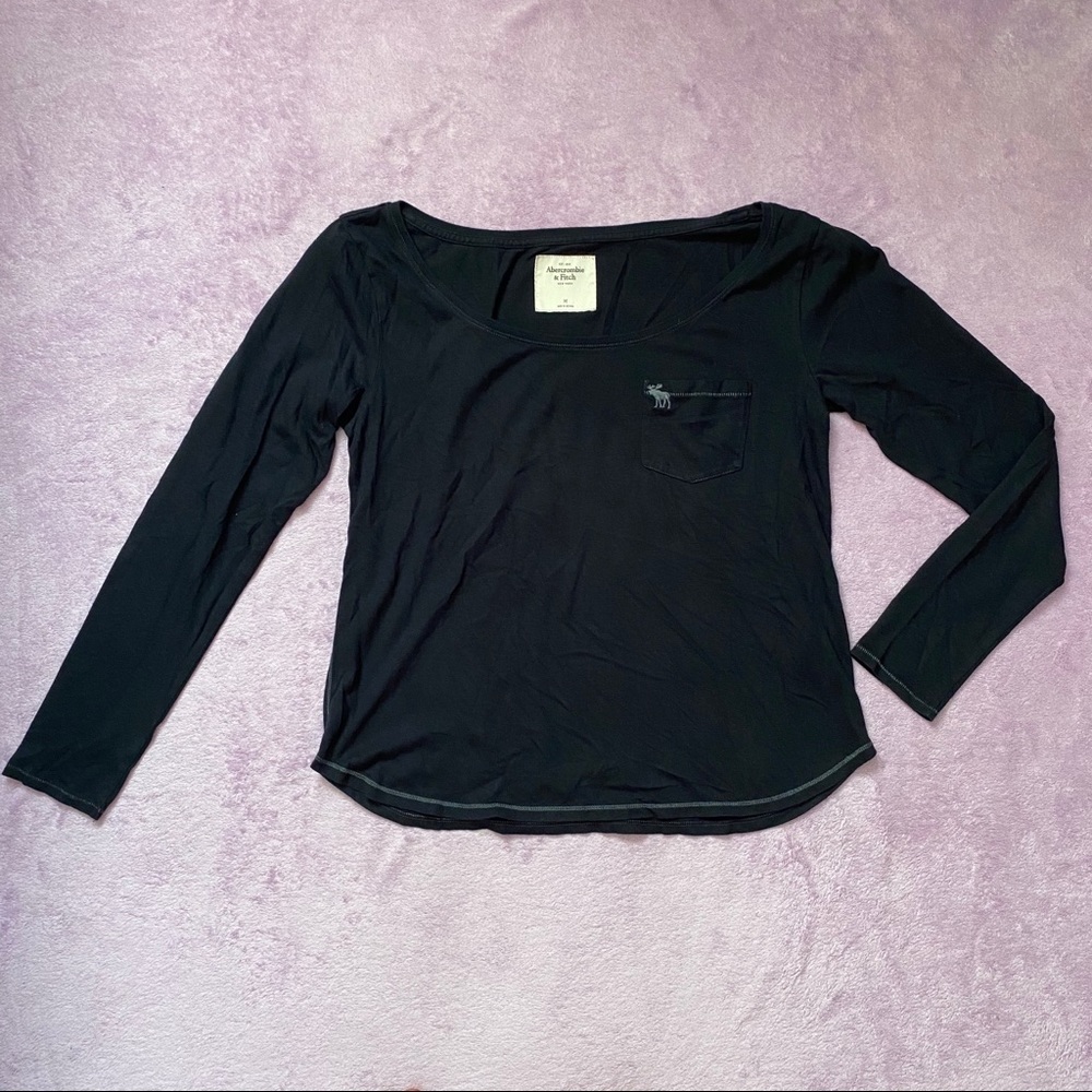 🍁5/$25 A&F Navy Crew Neck 3/4 Long Sleeve Top